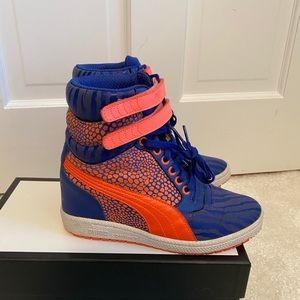 PUMA sky wedge reptile sneaker